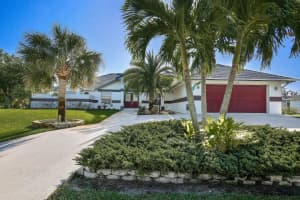 550 Se Ashley Oaks Way, Stuart