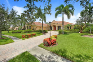 1219 Sw Estates Place, Palm City