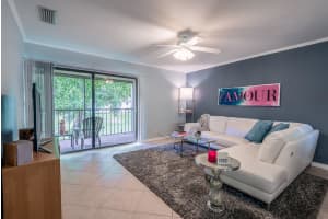 110 Nw 70th Street 2010, Boca Raton