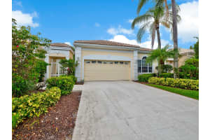 237 Coral Cay Drive, Palm Beach Gardens