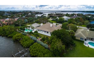 609 Lake Drive, Vero Beach