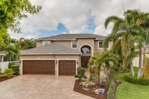 16 Lake Eden Drive, Boynton Beach