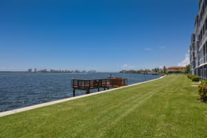 60 Yacht Club Drive 202, North Palm Beach