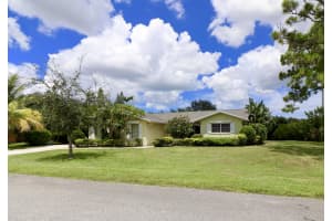 5619 Se Paramount Drive, Stuart