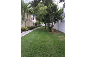 1010 Ne 8th Avenue, 37f, Delray Beach