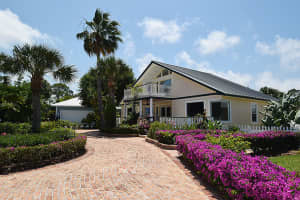 9090 Se Yacht Club Circle, Hobe Sound