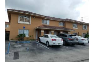 7811 W 36 Avenue 104, Hialeah