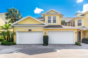 2340 Water Oak Court 211, Vero Beach