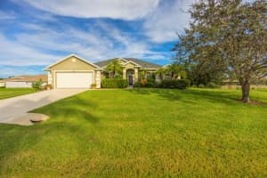 5311 Se Sterling Circle, Stuart 5311 Se Sterling Circle, Stuart