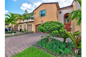 4628 Mediterranean Circle, Palm Beach Gardens