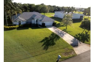 18503 Kitty Hawk Court, Port Saint Lucie