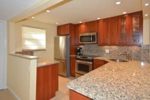 5900 Ne 7th Avenue 102n, Boca Raton