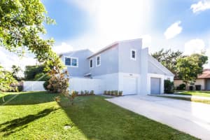 5086 Nw 5th Street, Delray Beach