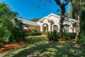 340 Marbrisa Drive, Indian River Shores