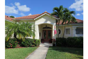 1106 Sw Thoreau Court, Palm City