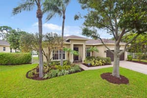 54 Lake Eden Drive, Boynton Beach