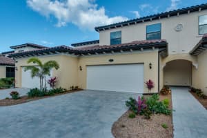740 Lanai Circle 102, Indian Harbour Beach
