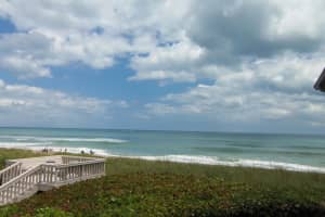 1457 Ne Ocean Boulevard 14, Stuart