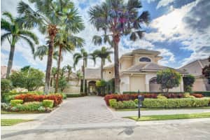 121 Pembroke Drive, Palm Beach Gardens