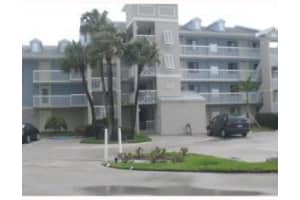 40 Ne Plantation Road 101, Stuart
