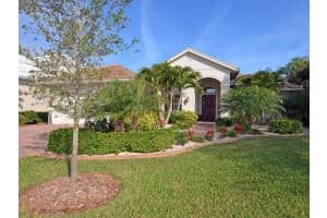 4205 Diamond Square, Vero Beach