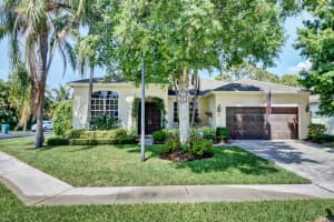 37 Lake Eden Drive, Boynton Beach