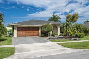 107 Meadow Woode Drive, Royal Palm Beach