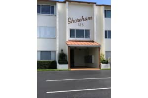 125 Shore Court 202a, North Palm Beach