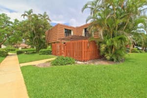 2555 N Albatross Road 2-b, Delray Beach