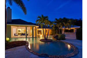 6835 3rd Place Sw, Vero Beach