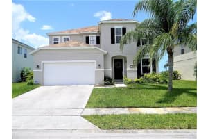 628 Carriage Lake Way, Vero Beach