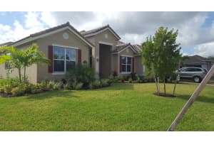 3052 Berkley Square Way, Vero Beach