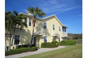 2360 Water Oak Court Sw 324, Vero Beach