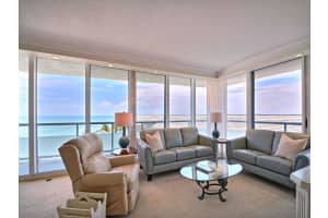 3554 Ocean Drive 604s, Vero Beach
