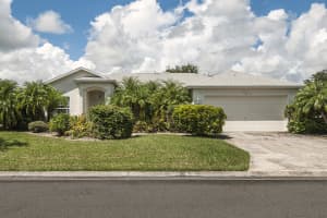 155 36th Court Sw, Vero Beach