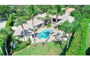 2375 Rabbit Hollowe Circle, Delray Beach