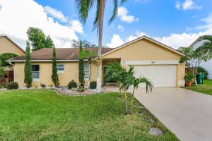 5601 Sw 58th Court, Davie