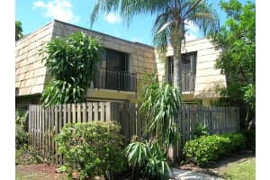 1554 Forest Lakes Circle B, West Palm Beach