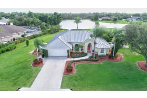 864 Se Waterside Way, Stuart