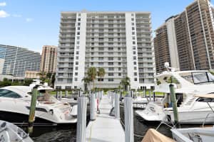 77 S Birch Road 8a, Fort Lauderdale