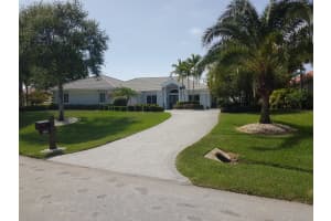 4808 Sw Lake Grove Circle, Palm City