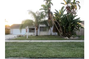 605 Toxaway Drive, West Palm Beach