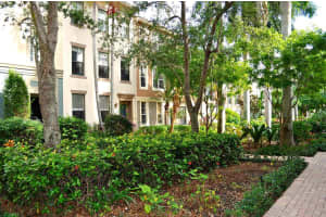 580 S Sapodilla Avenue 103, West Palm Beach 580 S Sapodilla Avenue 103, West Palm Beach