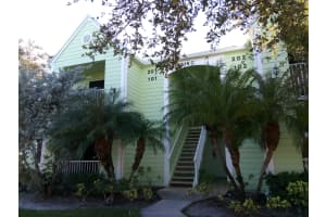 1155 3rd Avenue Avenue 104, Vero Beach