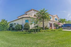 230 Gardenia Isles Drive, Palm Beach Gardens