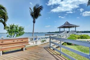 5200 Se Schooner Oaks Way, Stuart