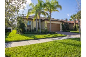 5307 Antigua Circle, Vero Beach