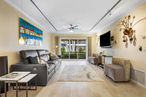 807 Ne 1st Street 1w, Delray Beach