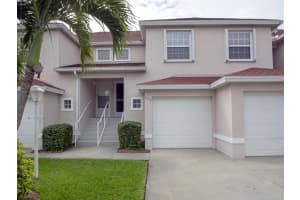 255 Grand Royale Circle 202, Vero Beach