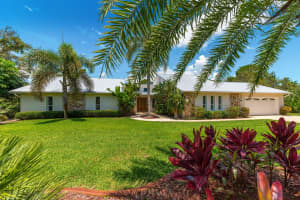 3423 Sw Ash Place, Palm City